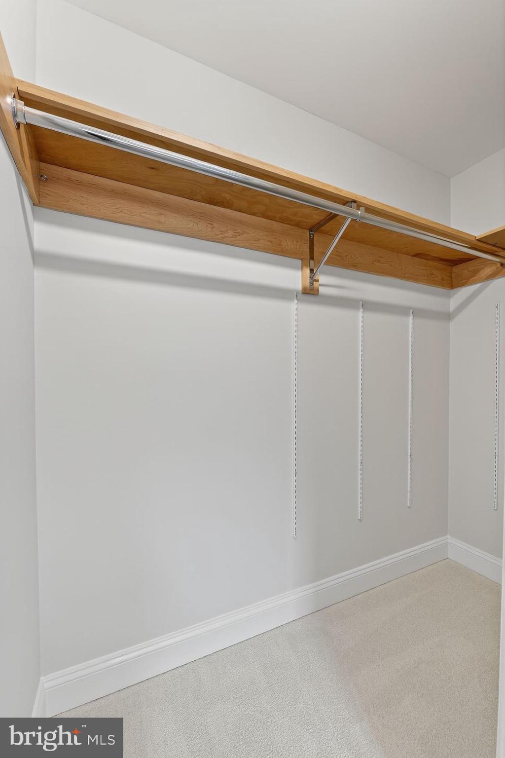 2828 N VAN BUREN STREET