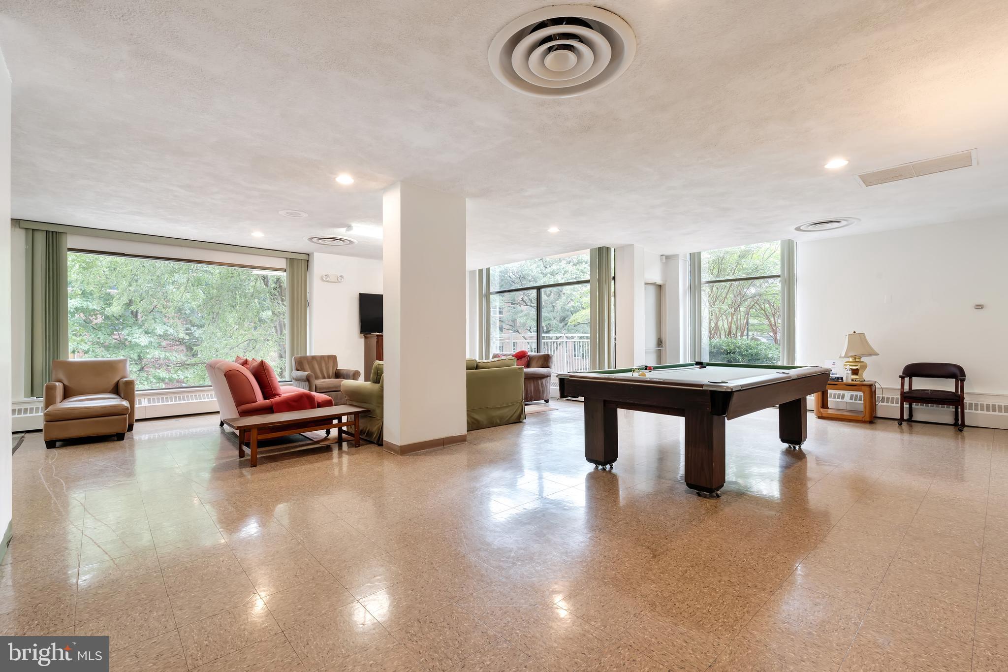 4141 N HENDERSON ROAD 805