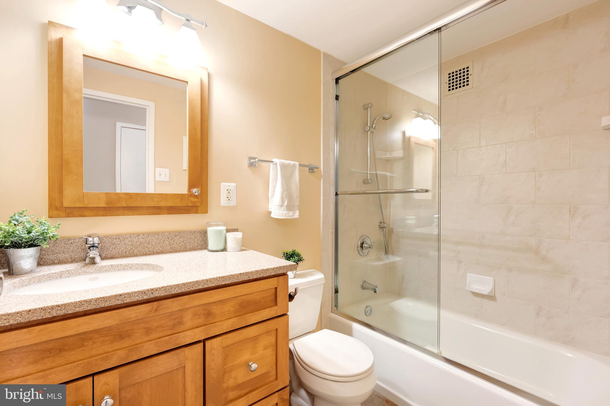 4141 N HENDERSON ROAD 805