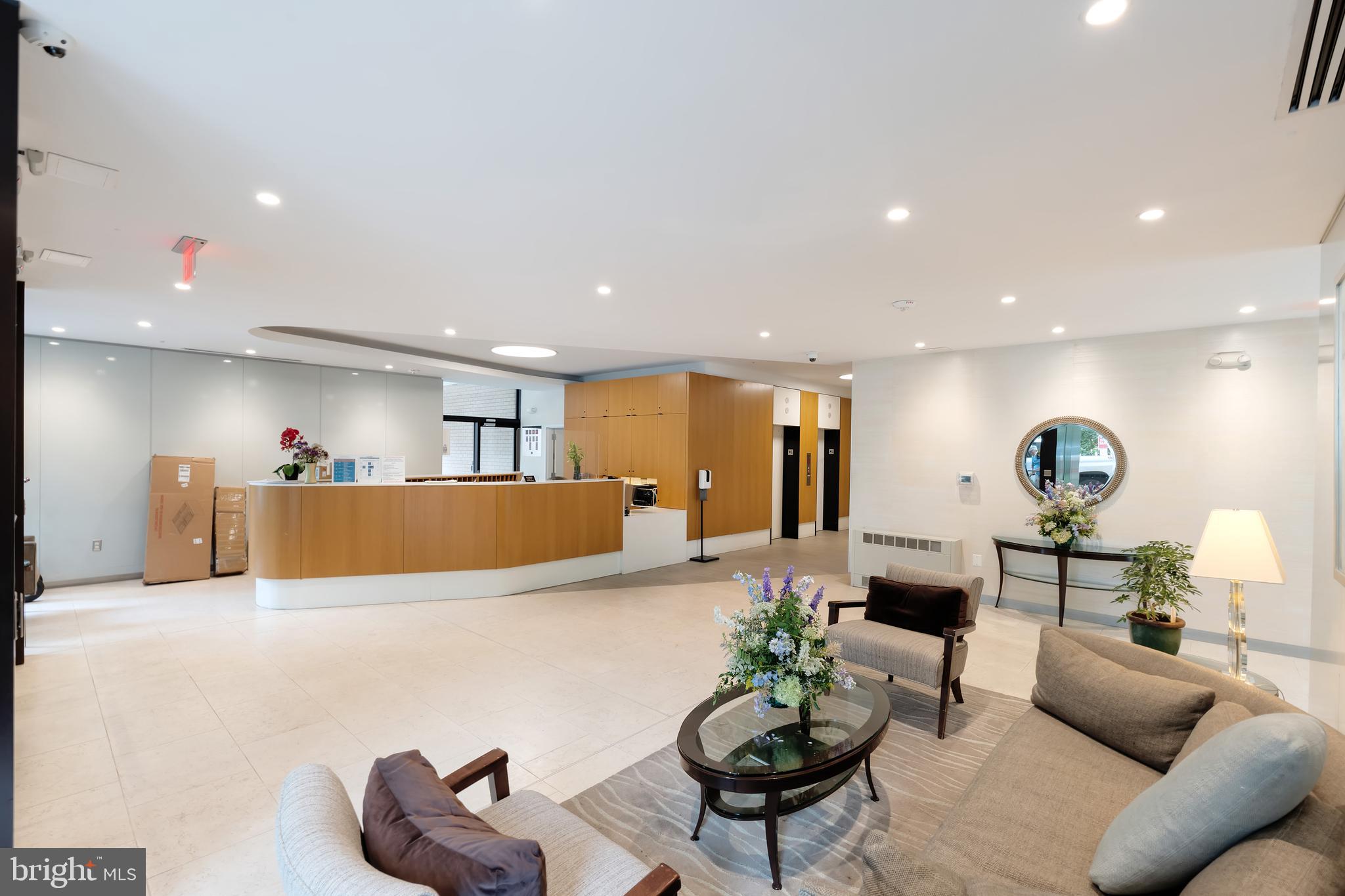 4141 N HENDERSON ROAD 805