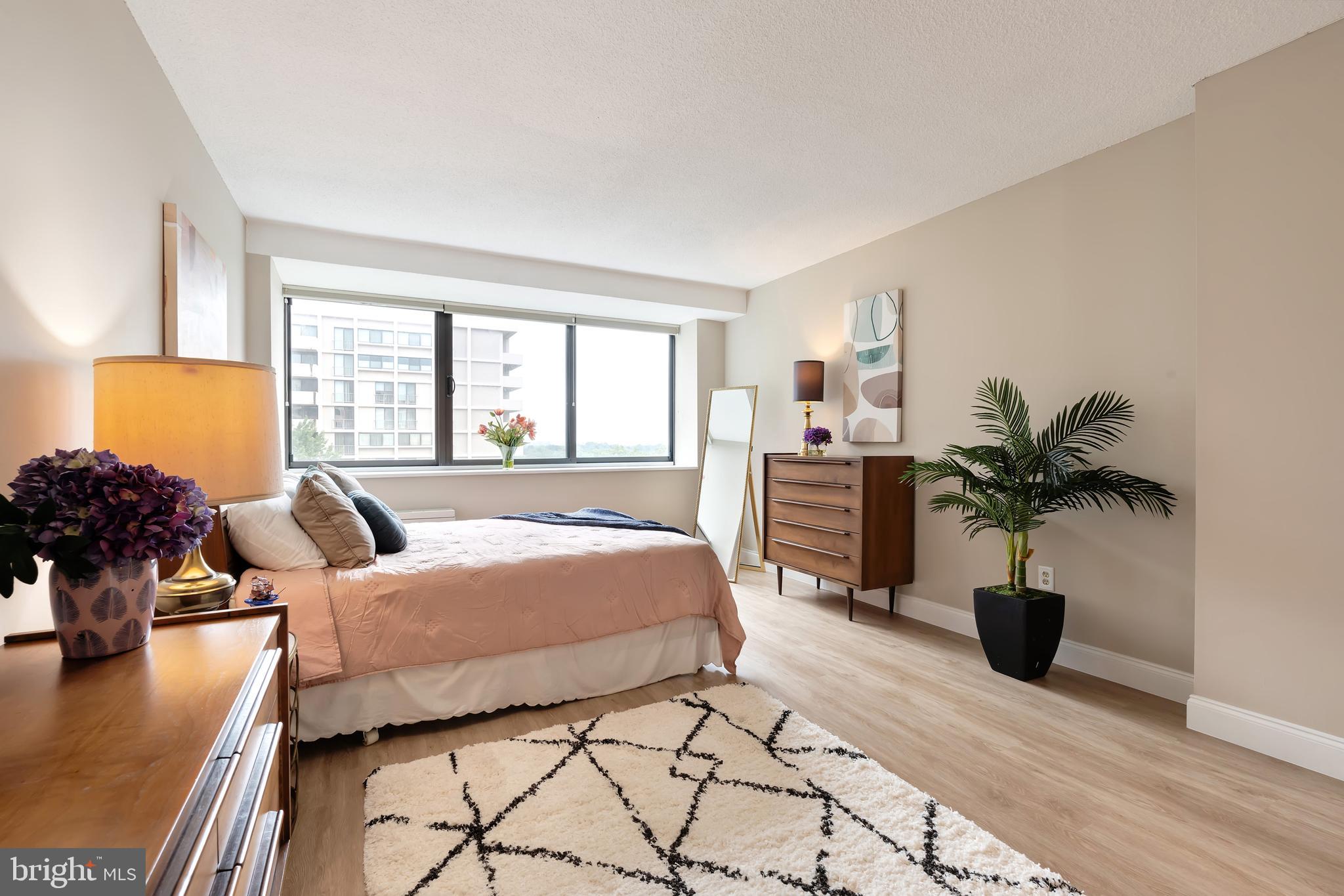 4141 N HENDERSON ROAD 805