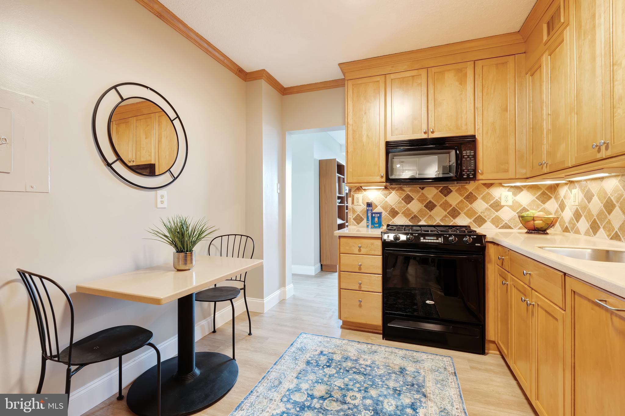 4141 N HENDERSON ROAD 805