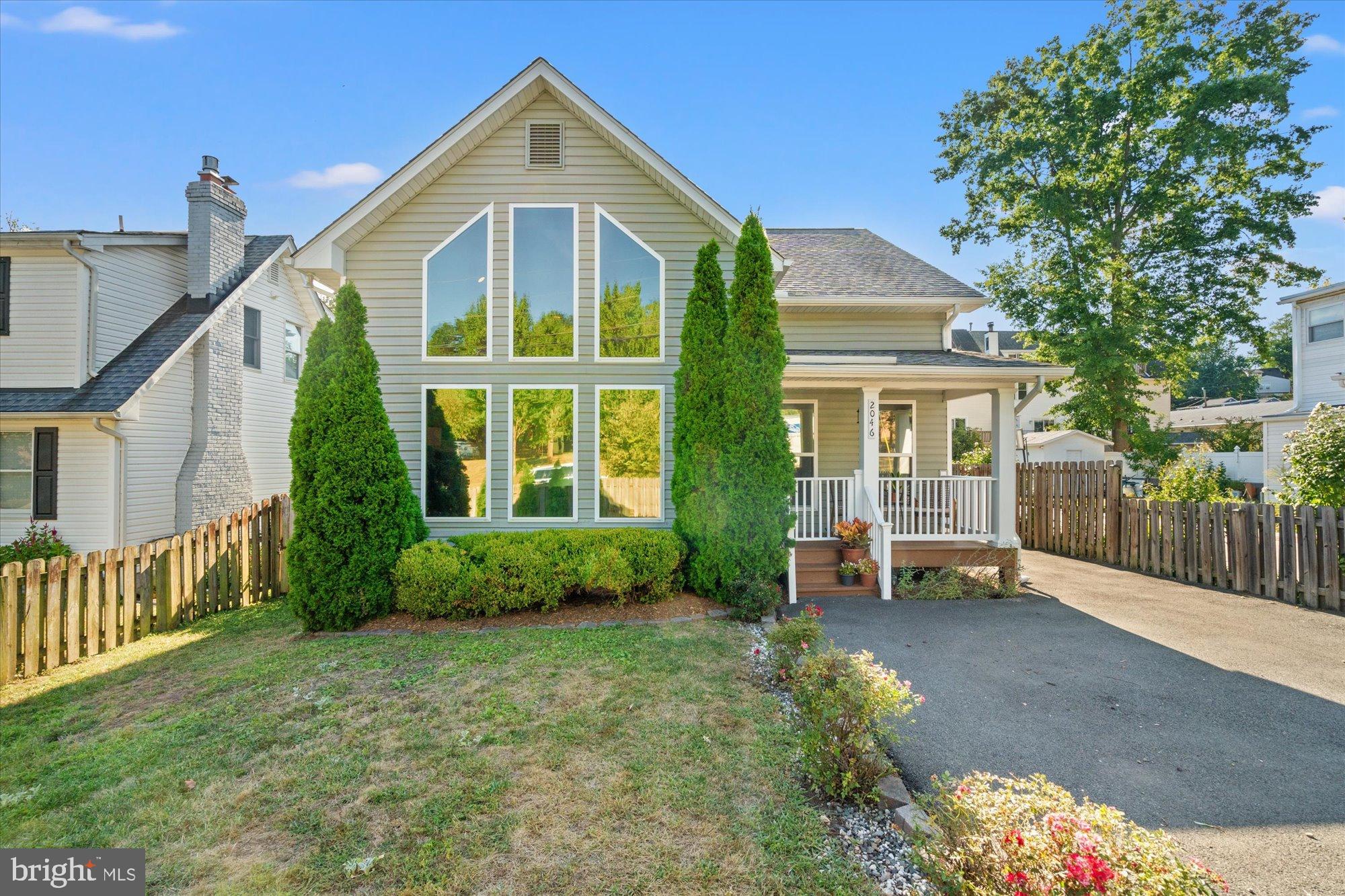 2046 S SHIRLINGTON ROAD