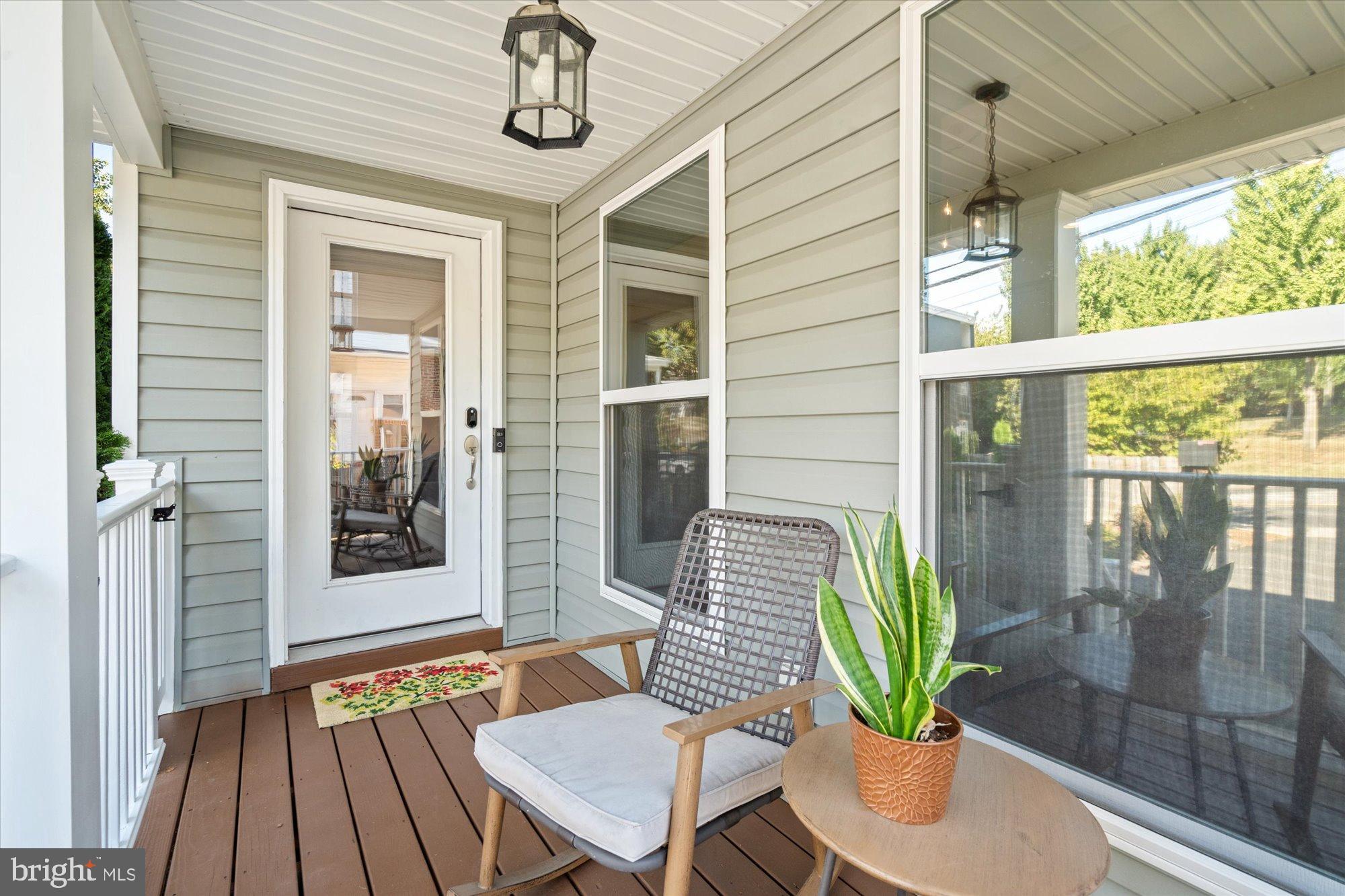 2046 S SHIRLINGTON ROAD