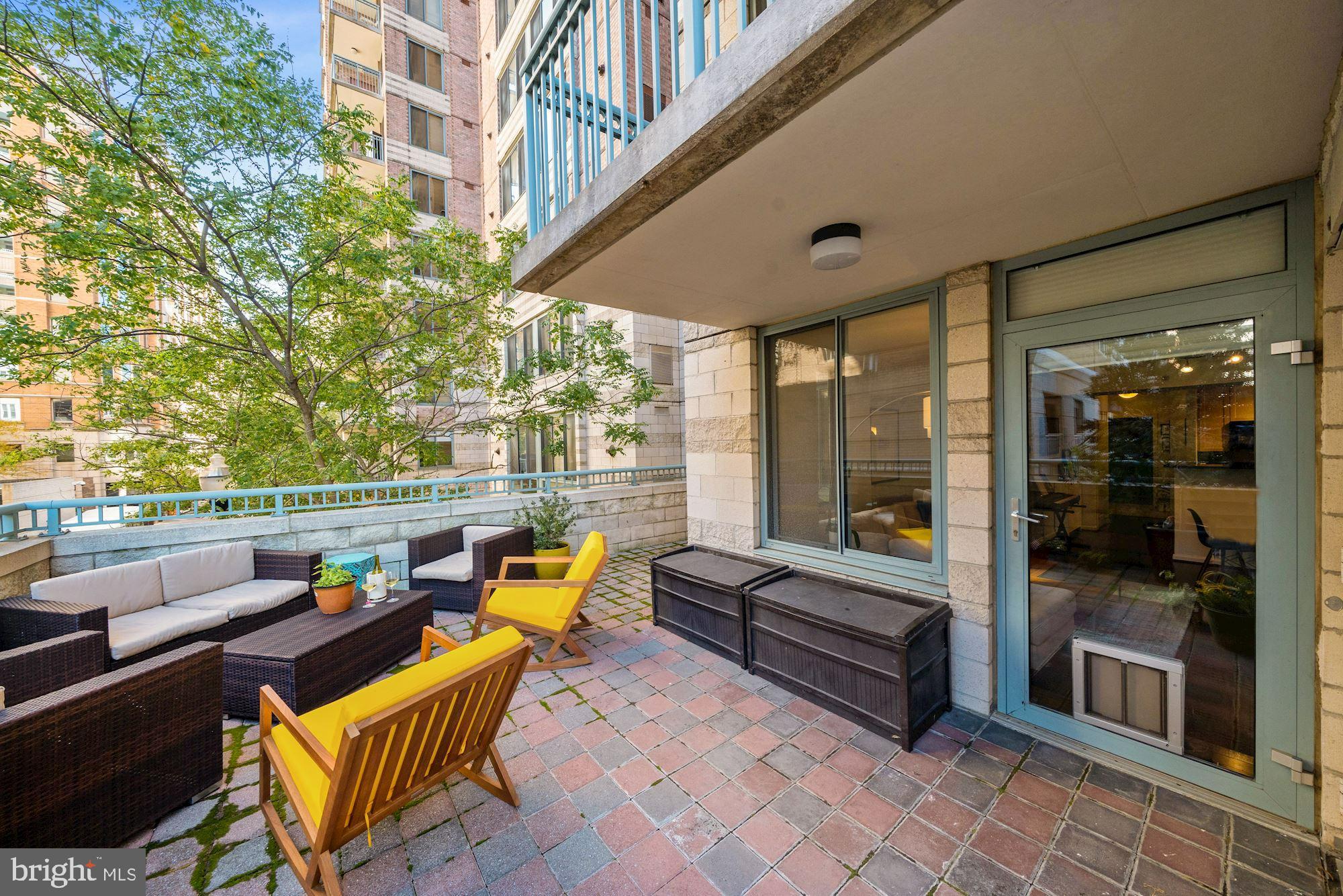 851 N GLEBE ROAD N 209