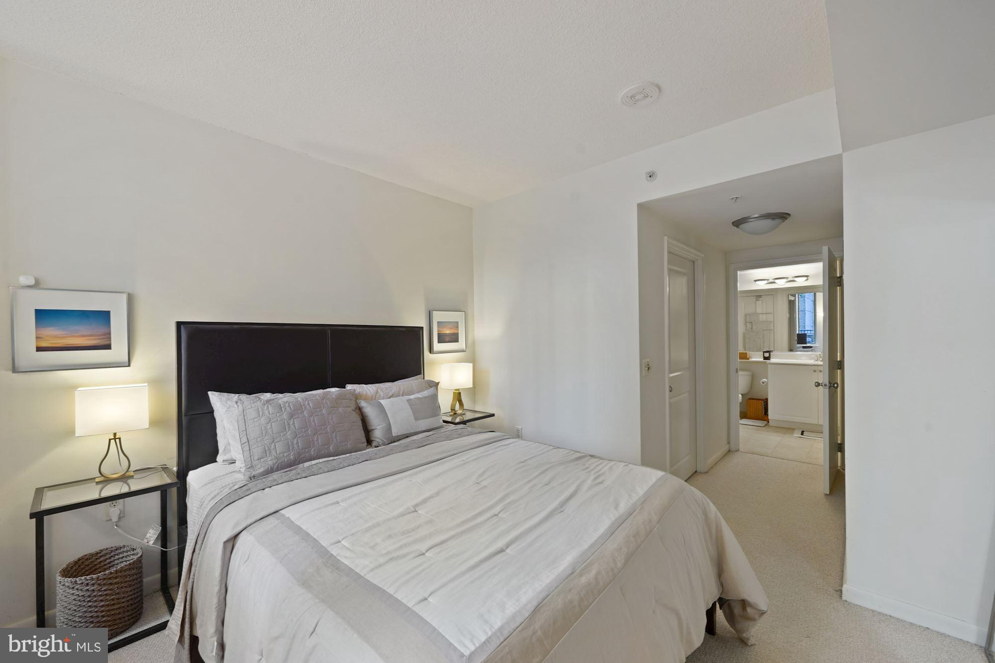 851 N GLEBE ROAD N 209