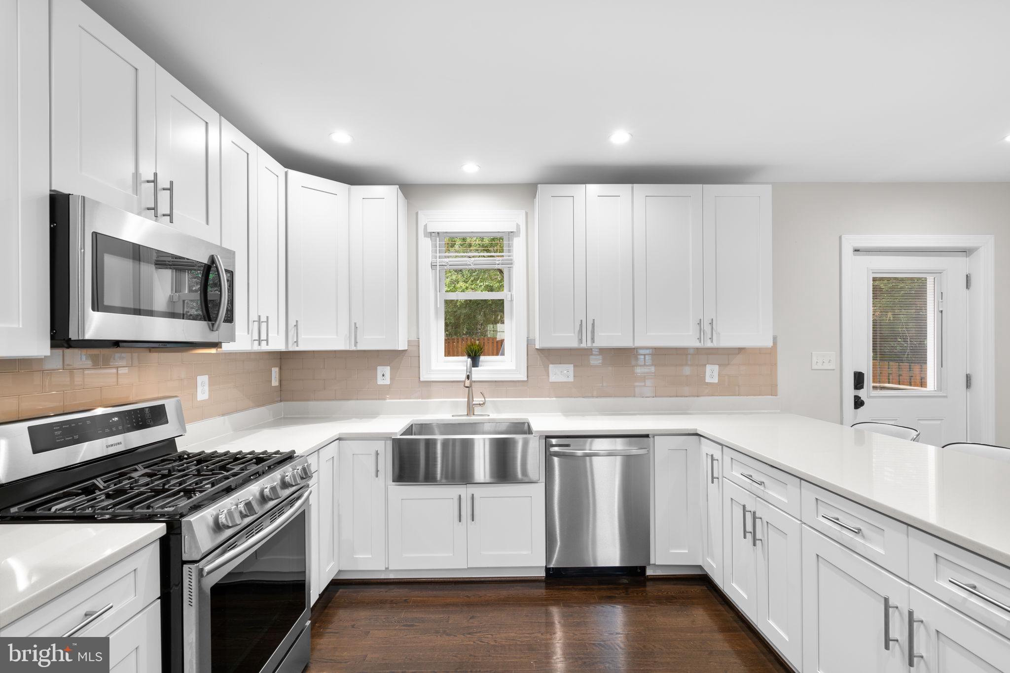 535 N GEORGE MASON DRIVE