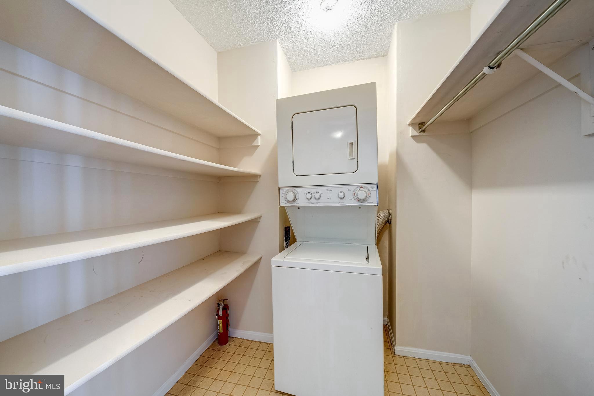 1600 N OAK STREET 1204