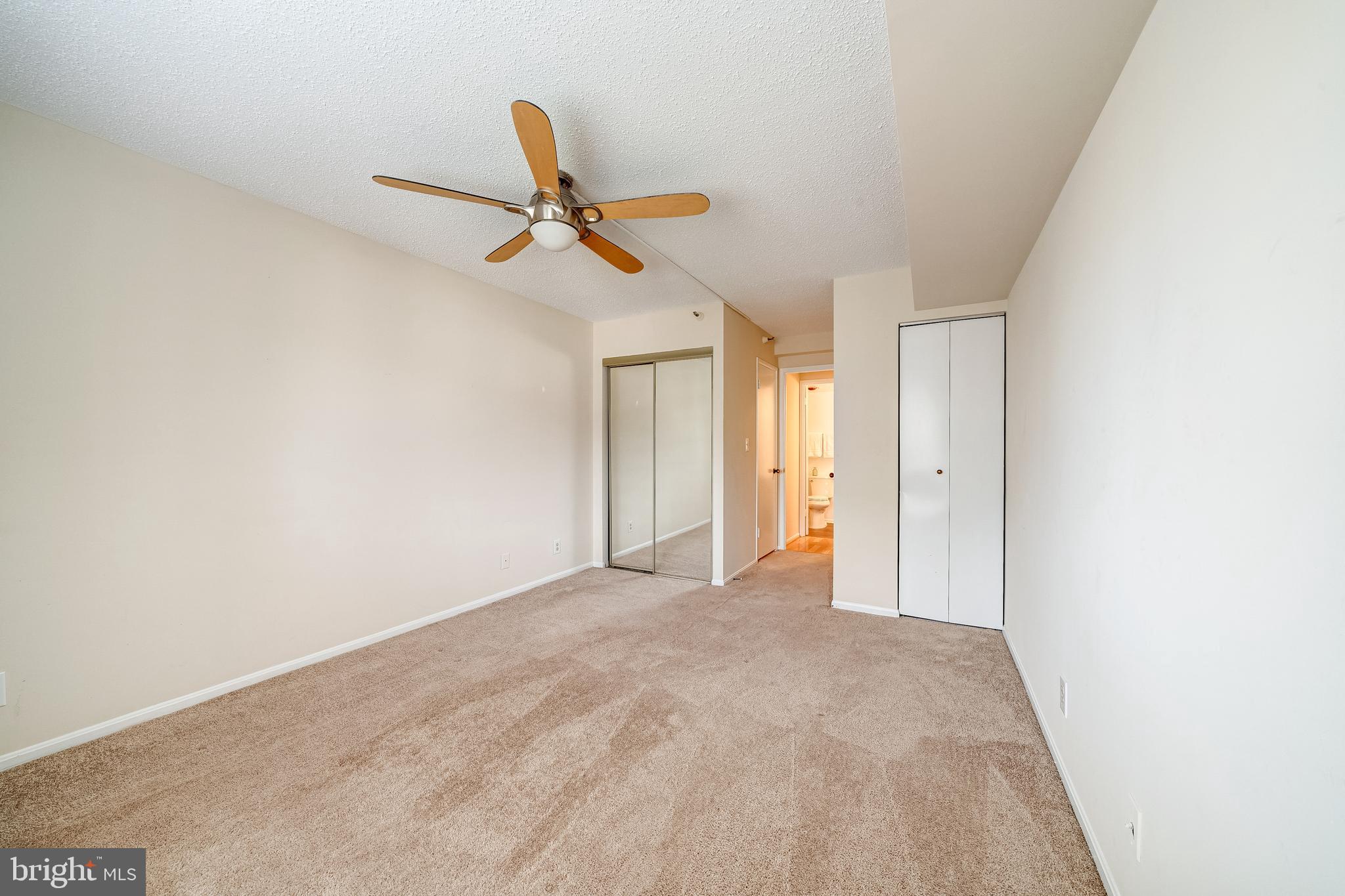 1600 N OAK STREET 1204