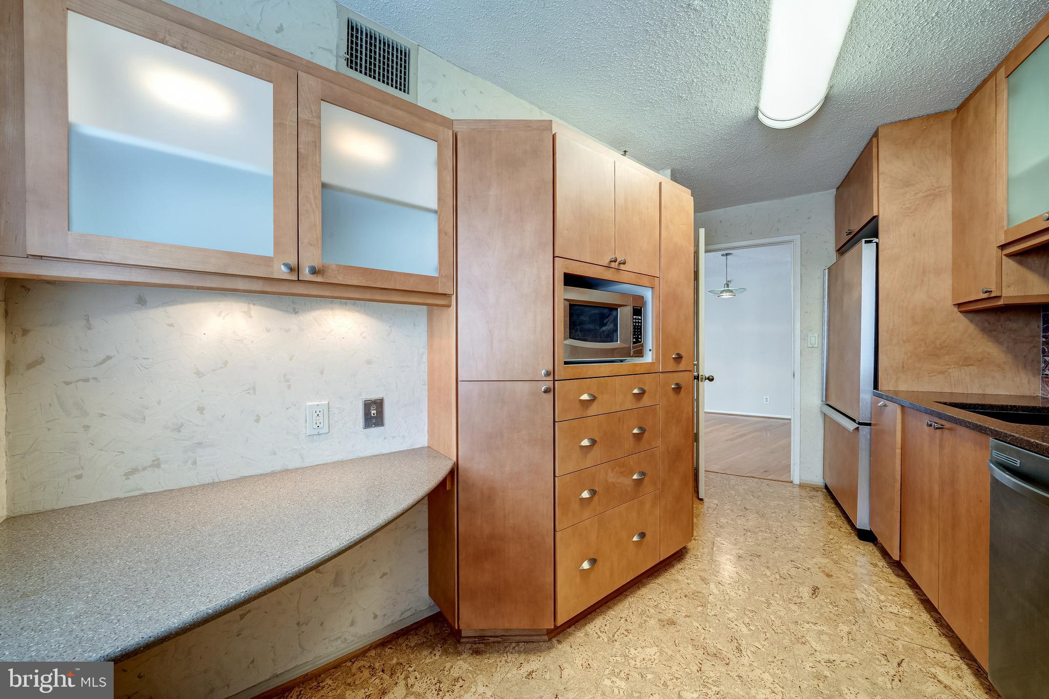 1600 N OAK STREET 1204