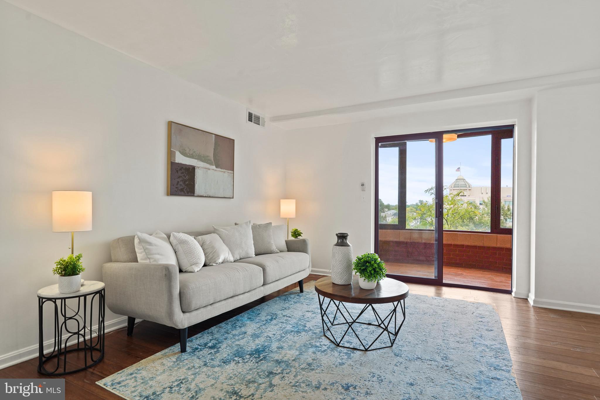 2400 CLARENDON BOULEVARD 614