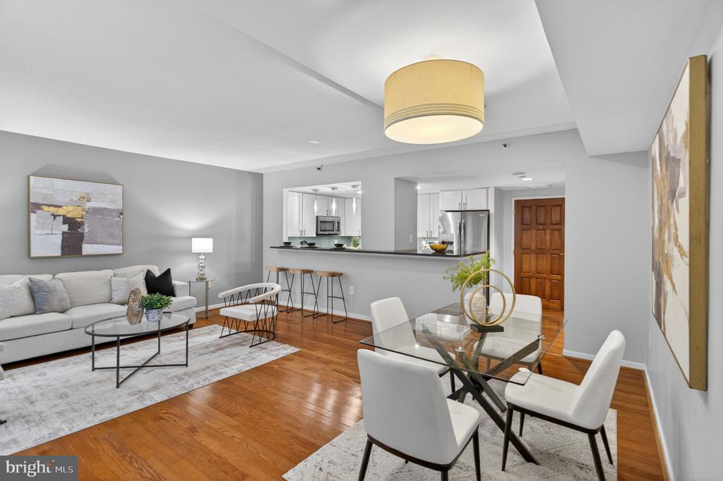 1530 KEY BOULEVARD 327