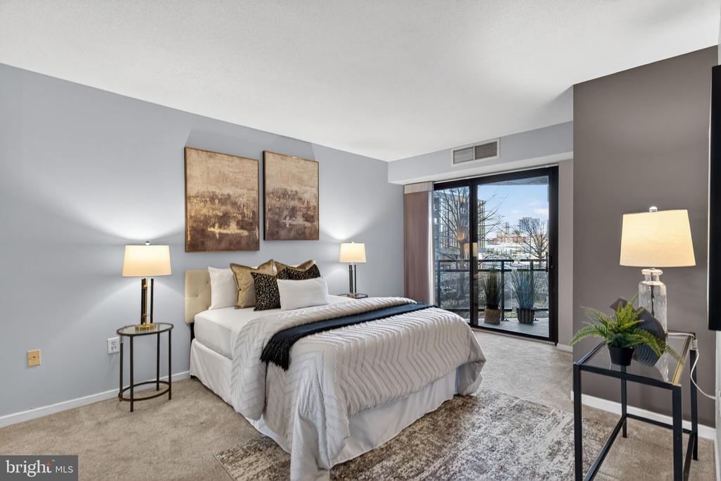 1530 KEY BOULEVARD 327