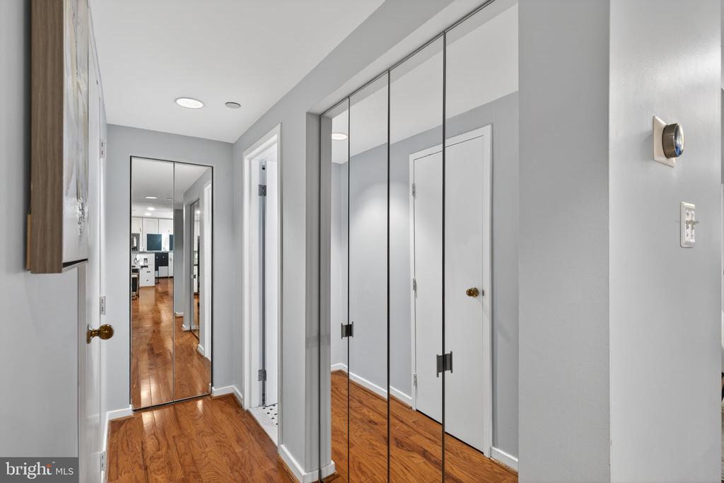 1530 KEY BOULEVARD 327