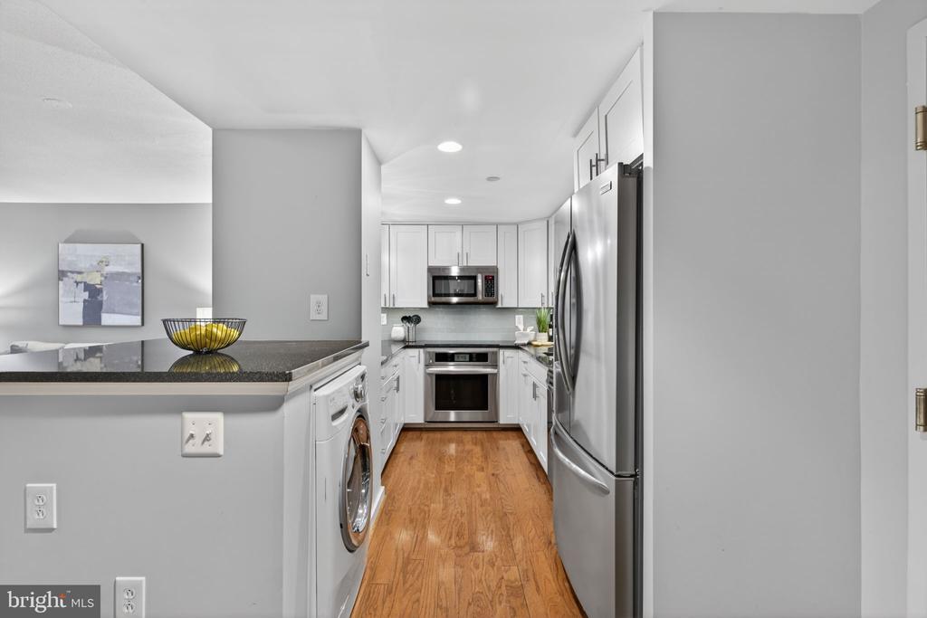 1530 KEY BOULEVARD 327
