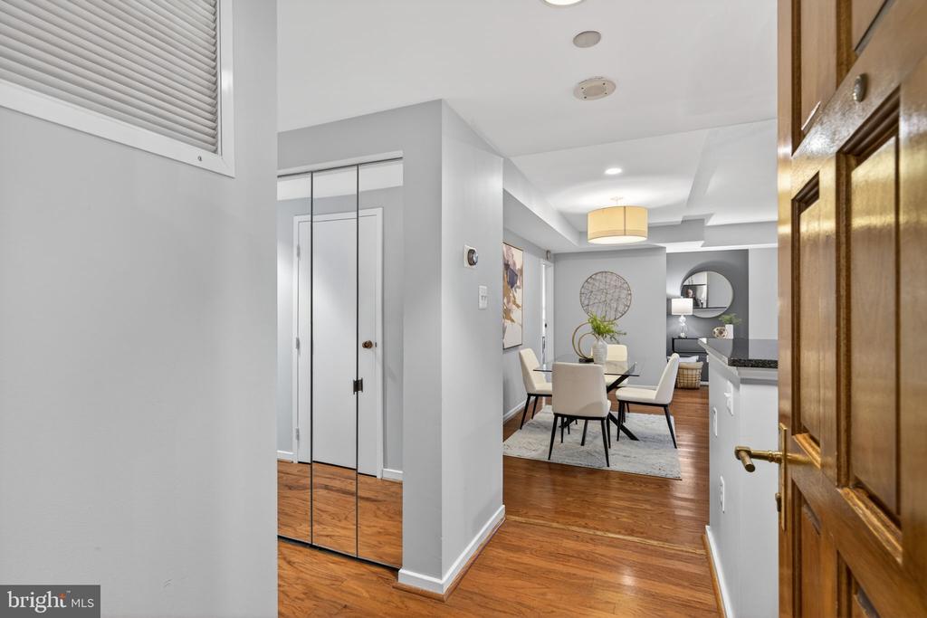1530 KEY BOULEVARD 327