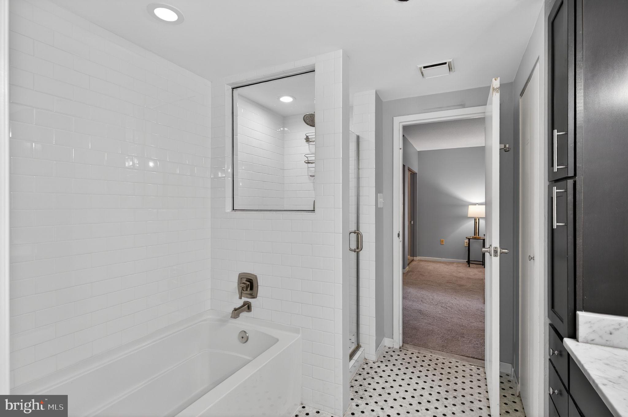 1530 KEY BOULEVARD 327