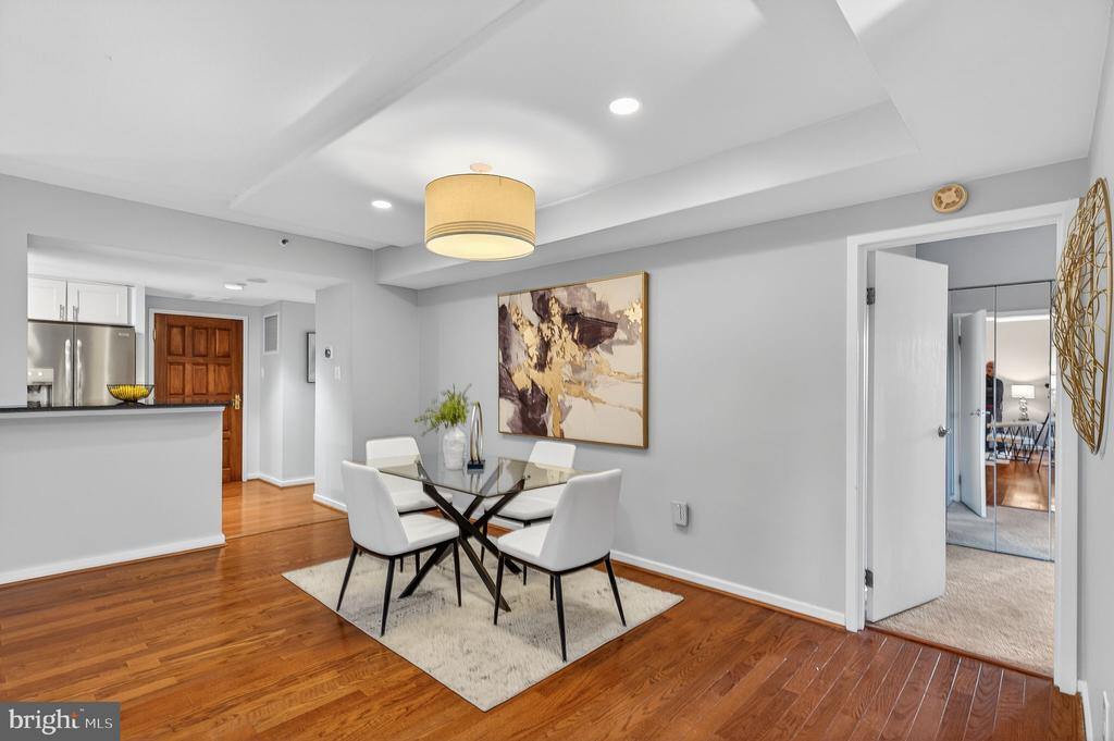 1530 KEY BOULEVARD 327