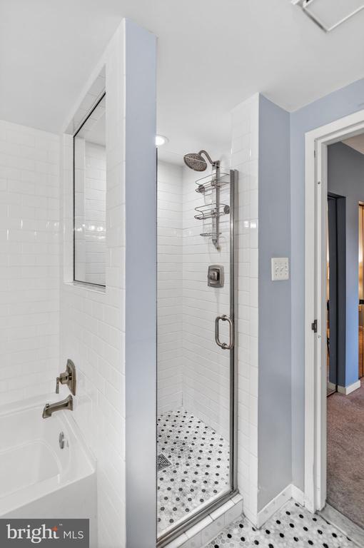 1530 KEY BOULEVARD 327