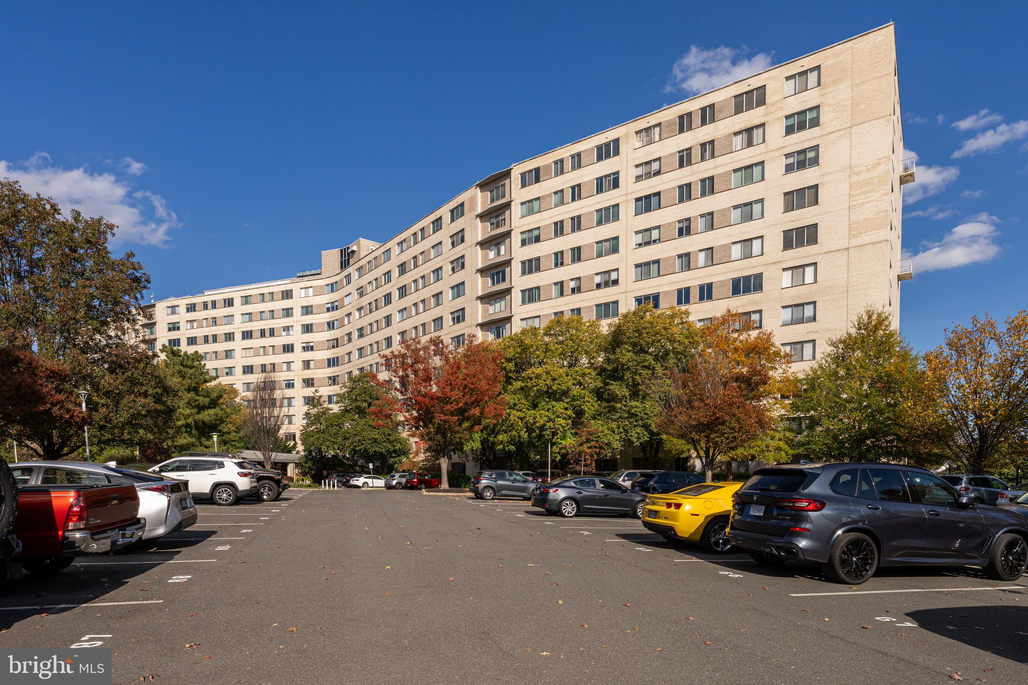 1200 N NASH STREET 549