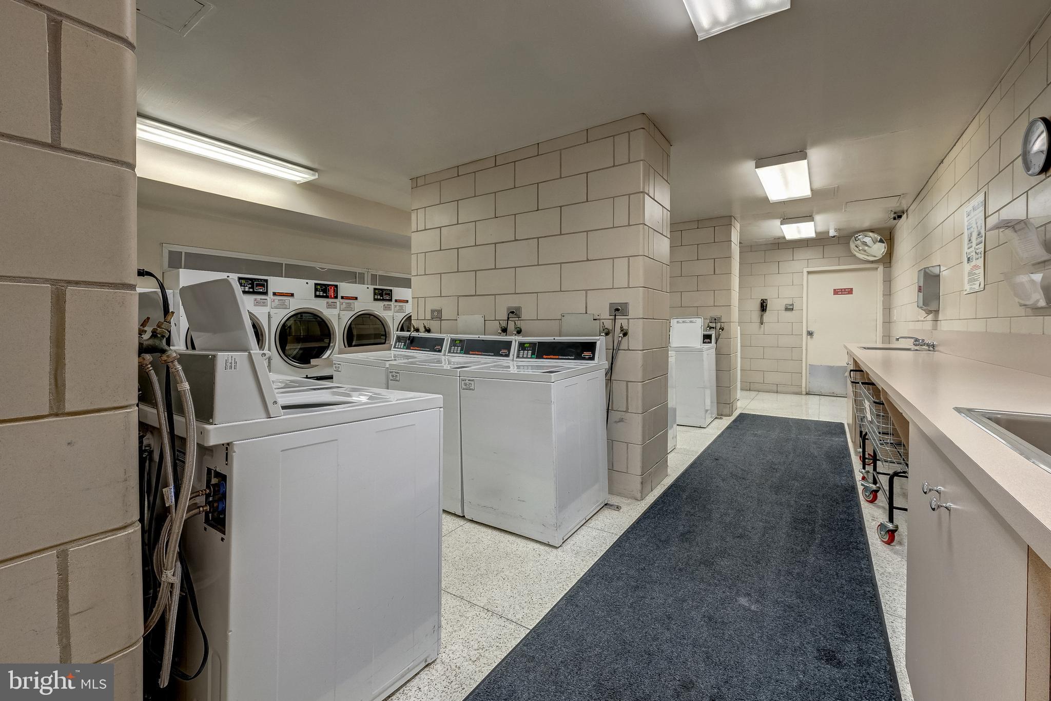 1200 N NASH STREET 549