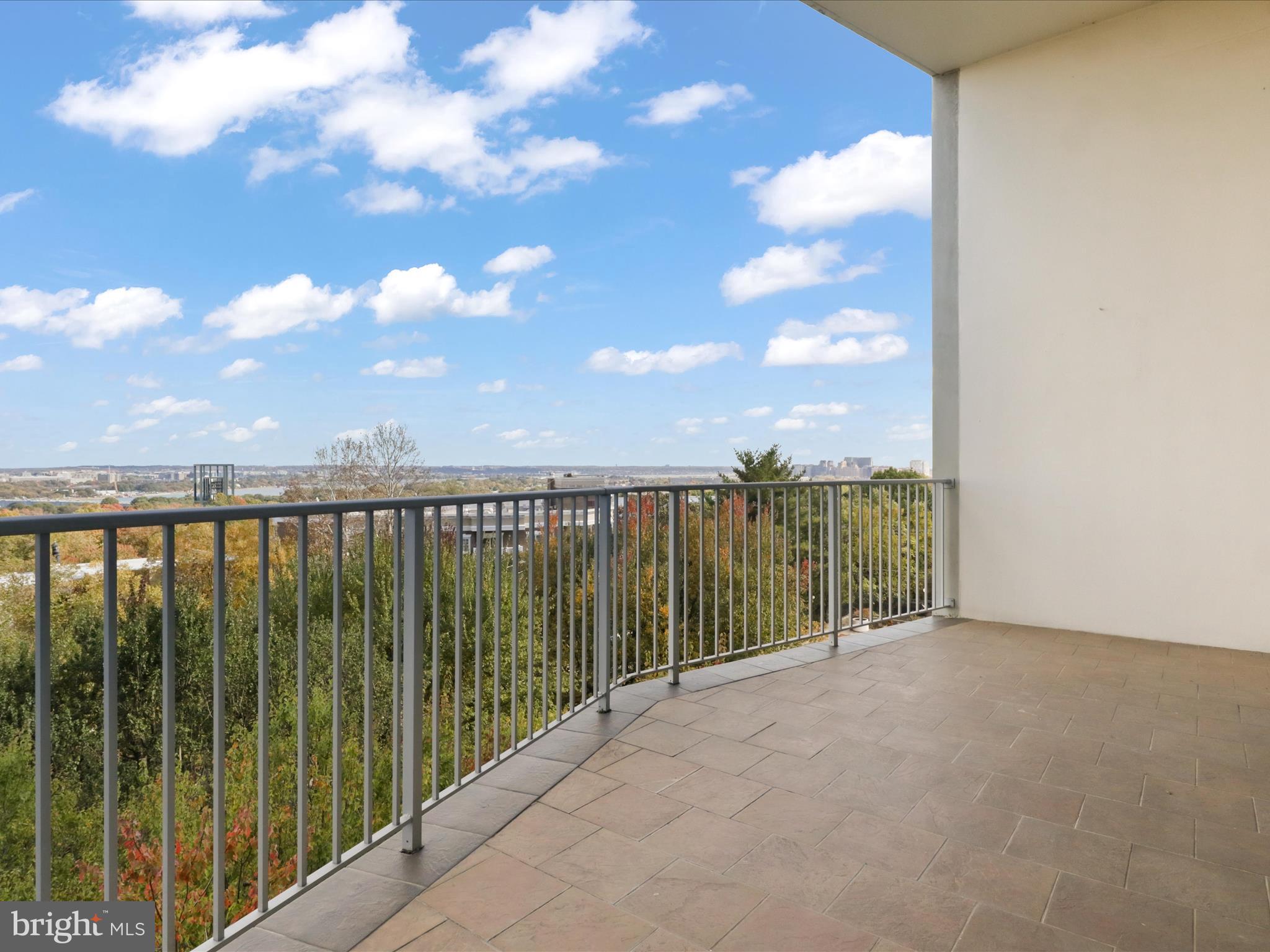 1200 N NASH STREET 549