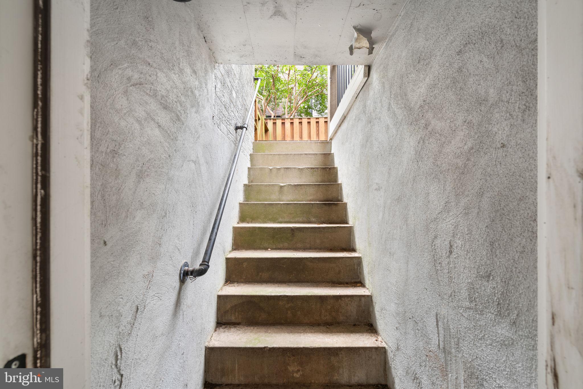 535 N GEORGE MASON DRIVE