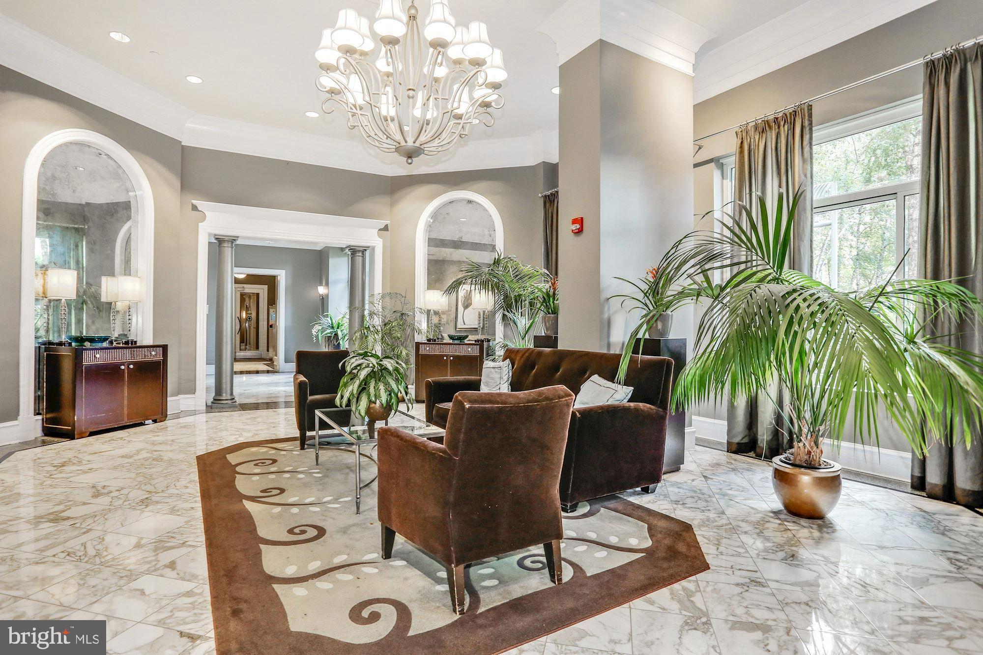 851 N GLEBE ROAD 1809