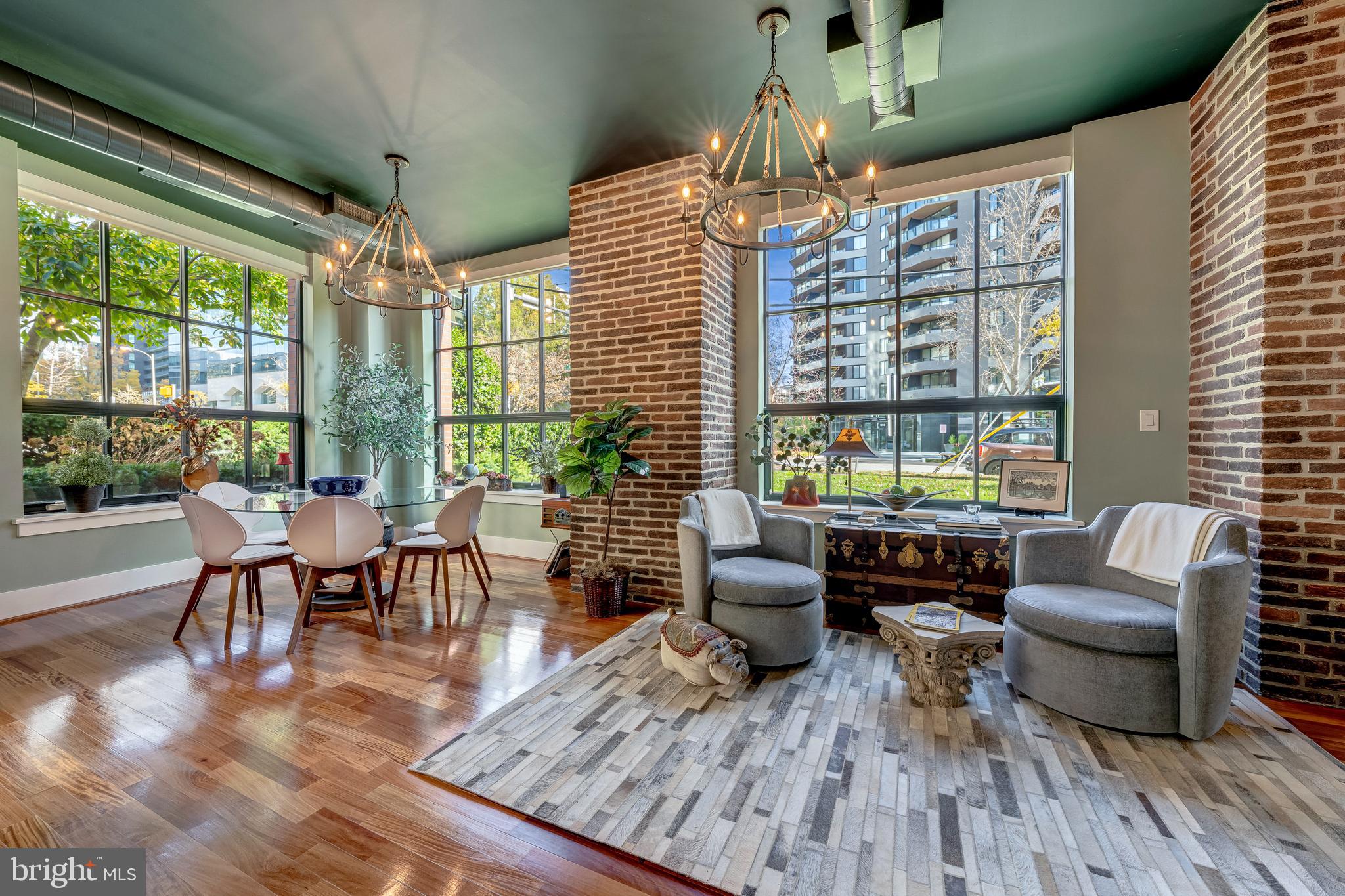 1600 CLARENDON BOULEVARD W108