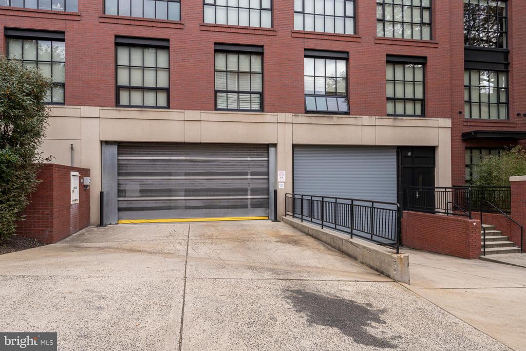 1600 CLARENDON BOULEVARD W108