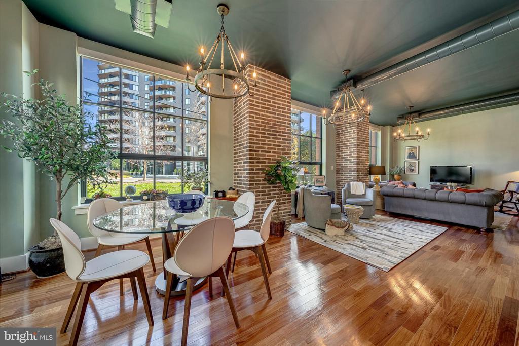 1600 CLARENDON BOULEVARD W108