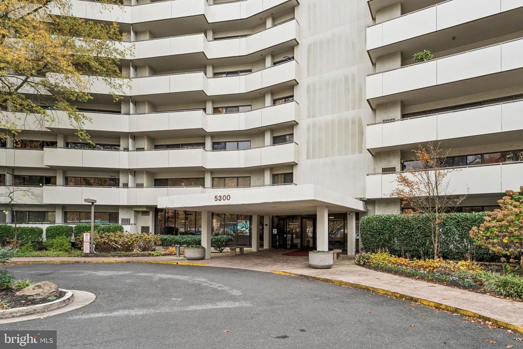 5300 COLUMBIA PIKE 103