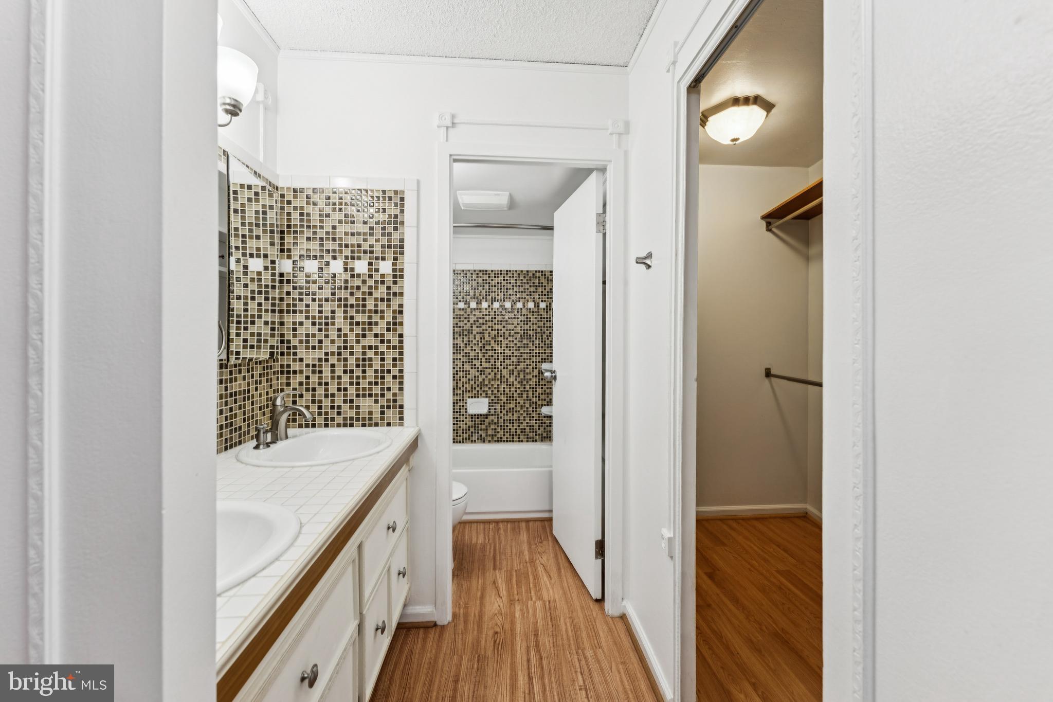 5300 COLUMBIA PIKE 103