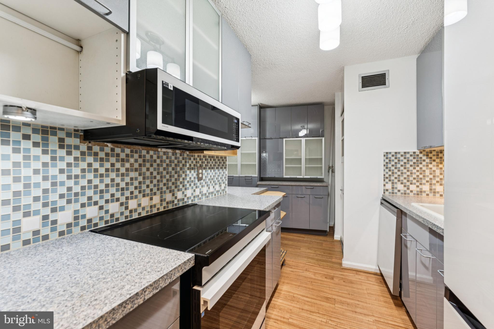 5300 COLUMBIA PIKE 103