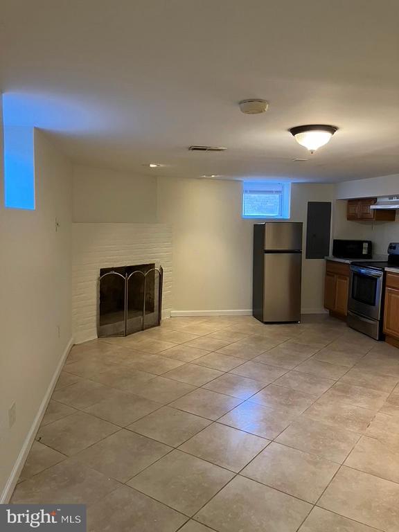 2516 5TH STREET S UNIT B