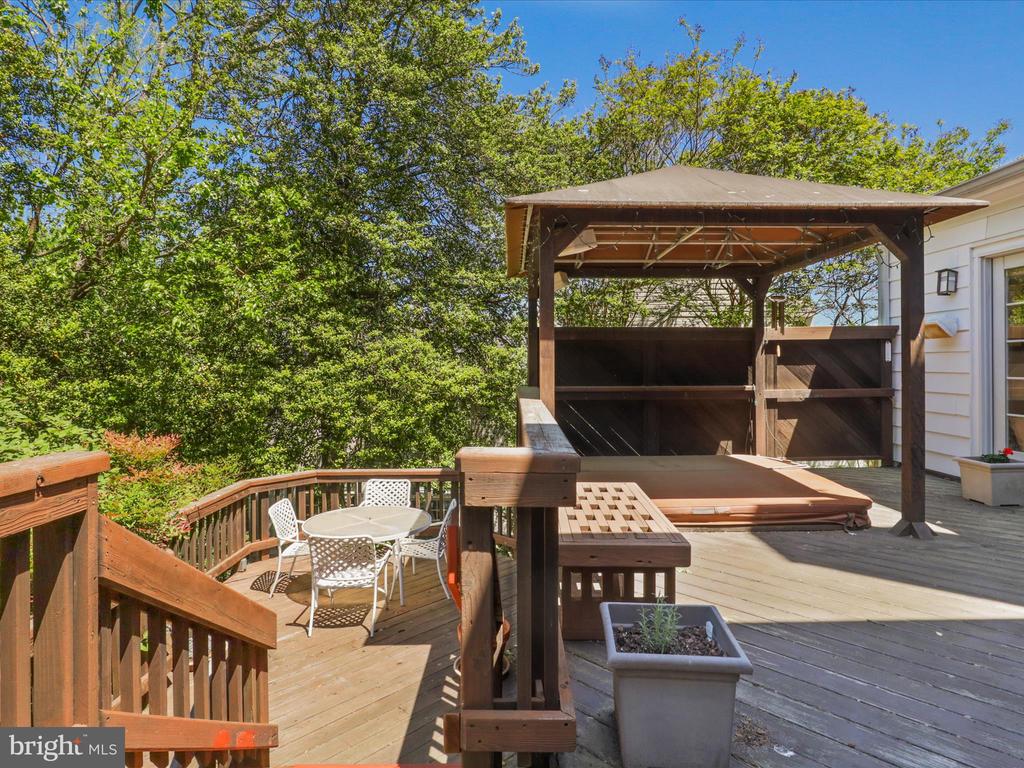 4725 ROCK SPRING ROAD