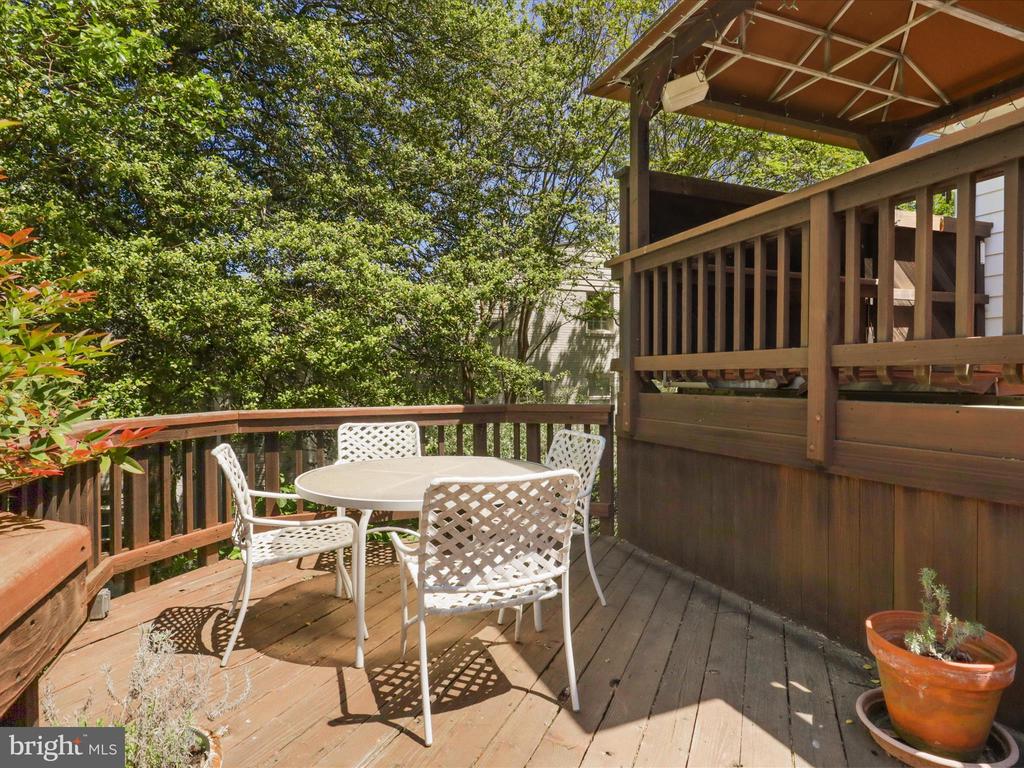 4725 ROCK SPRING ROAD