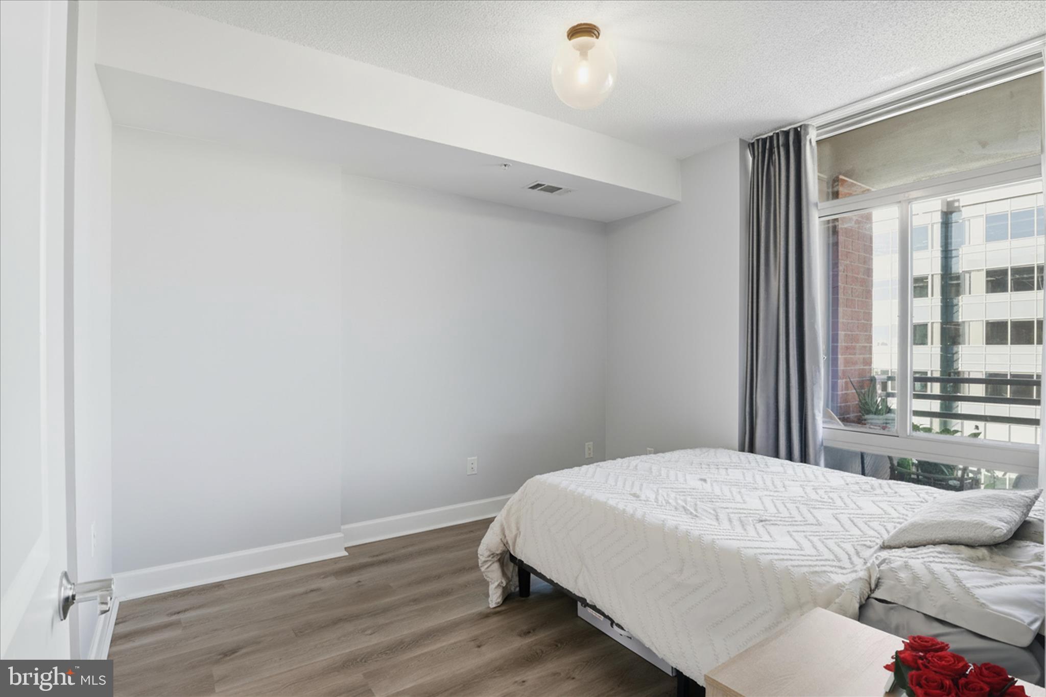 3600 S GLEBE ROAD 815W