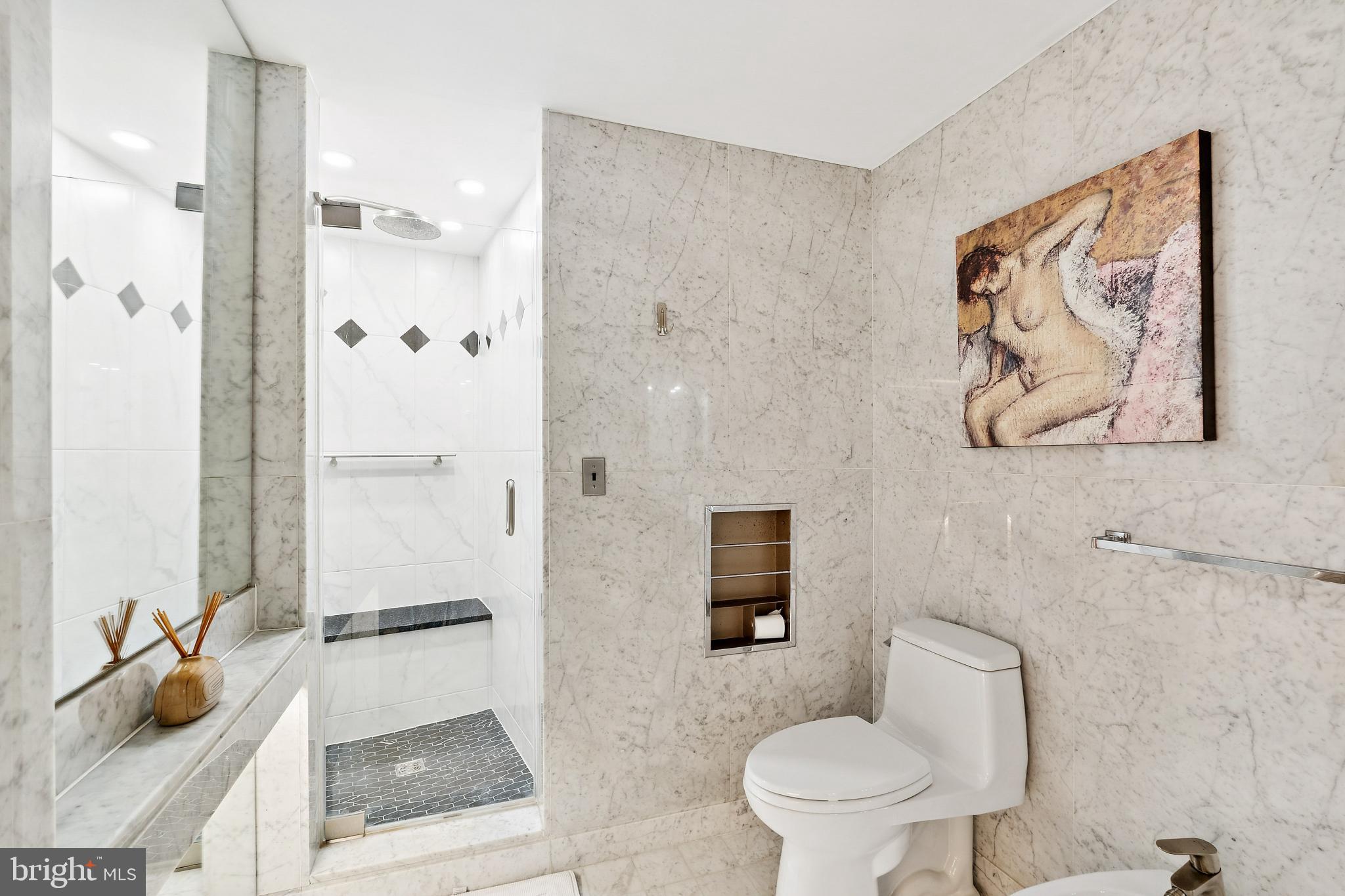 1300 CRYSTAL DRIVE 1301S