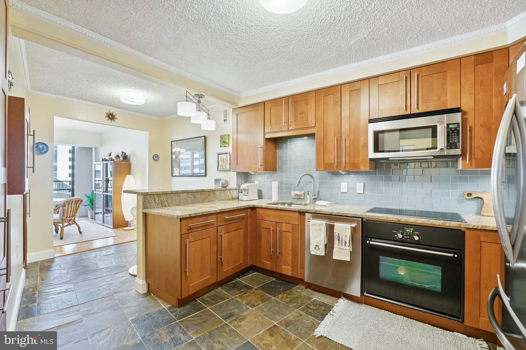 1300 CRYSTAL DRIVE 1301S