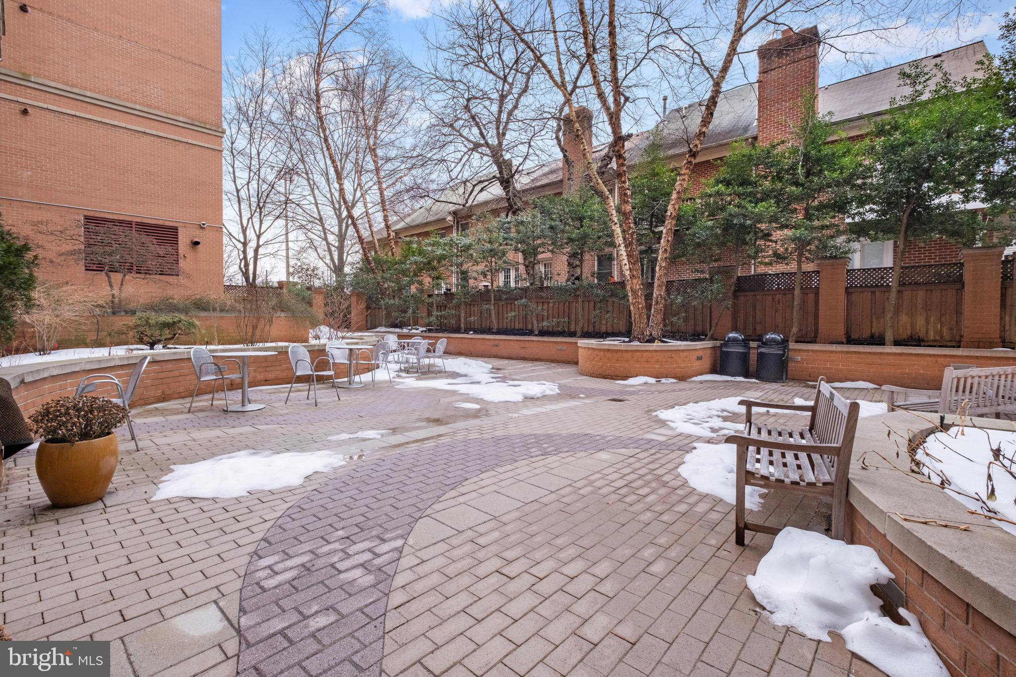 3625 10TH STREET N 703