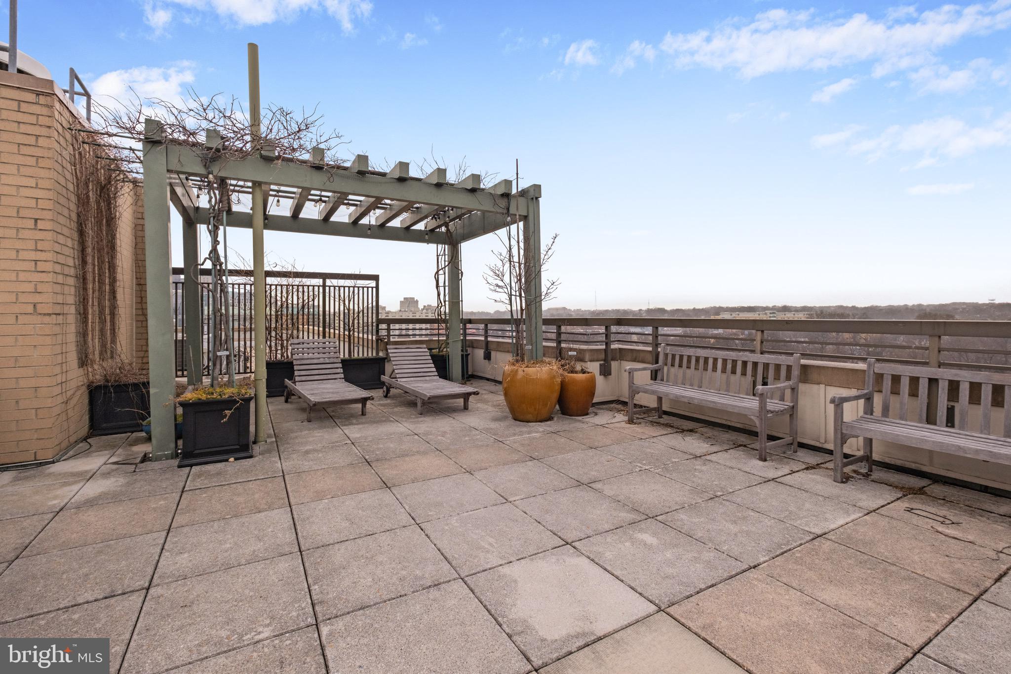 3625 10TH STREET N 703