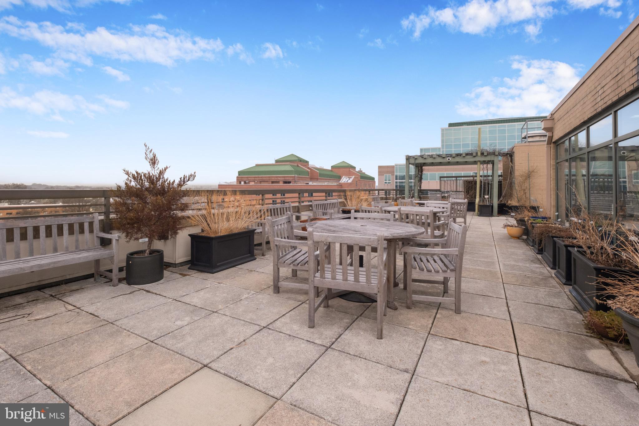 3625 10TH STREET N 703