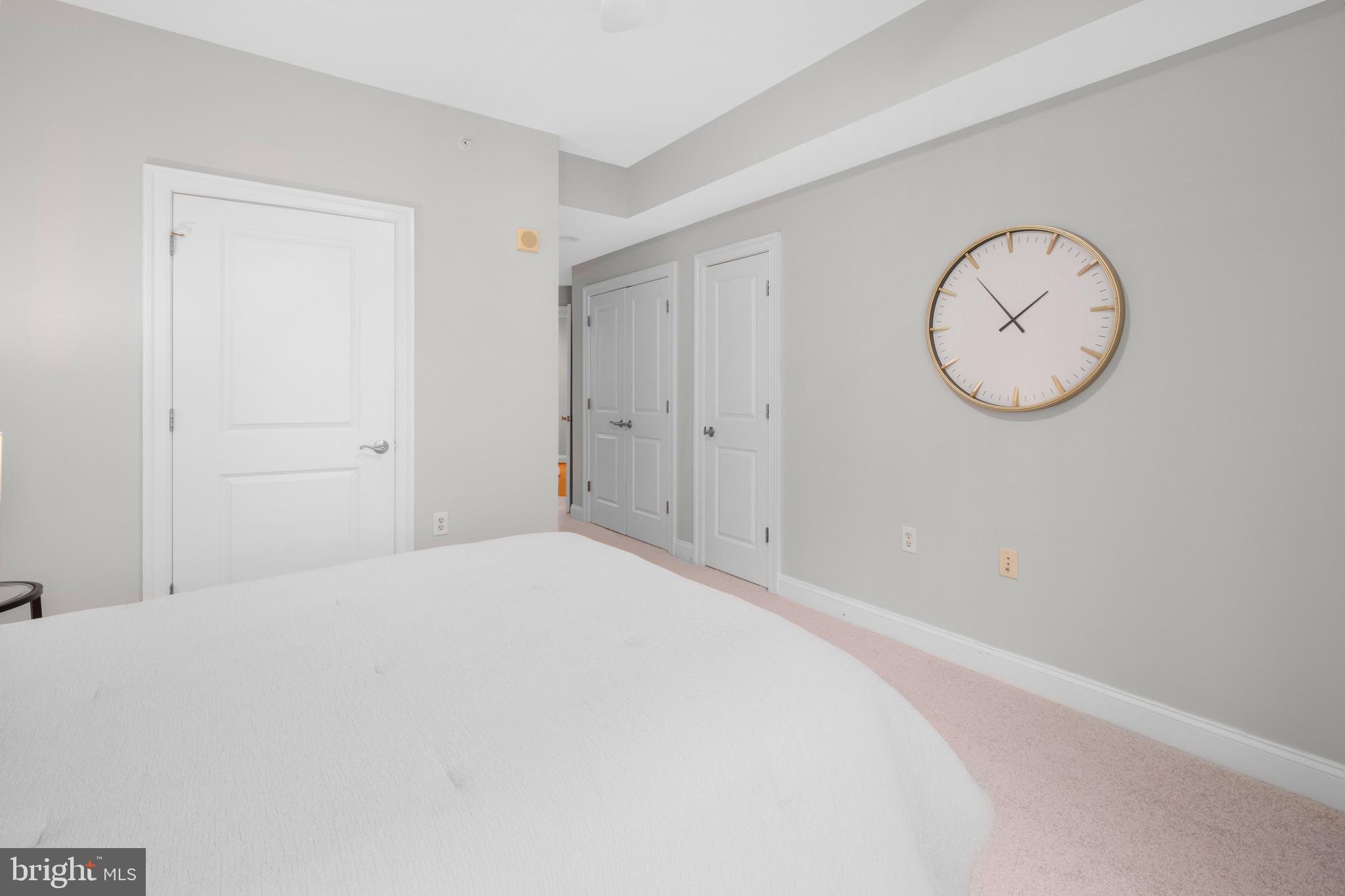 3625 10TH STREET N 703