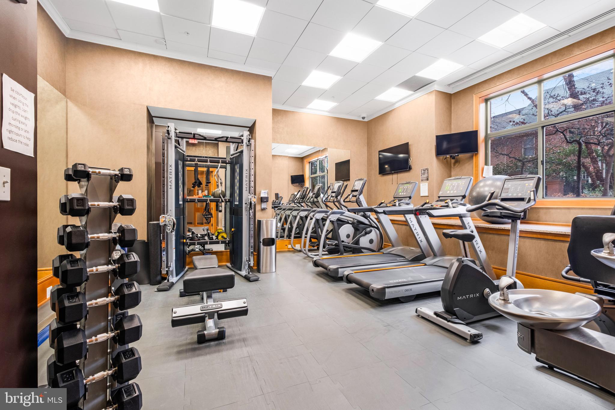 3625 10TH STREET N 703