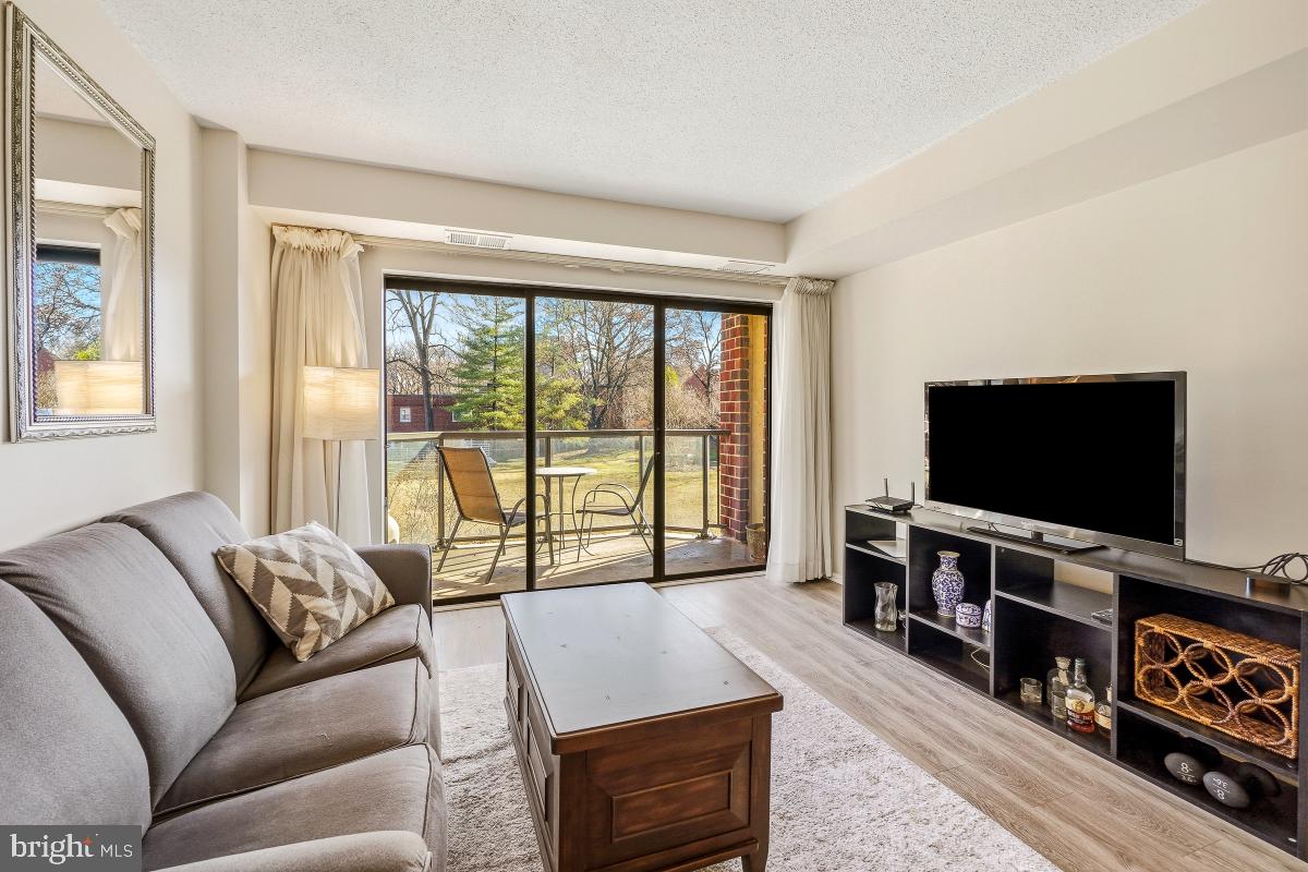 2100 LANGSTON BOULEVARD 218