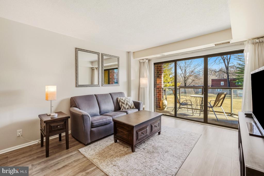 2100 LANGSTON BOULEVARD 218
