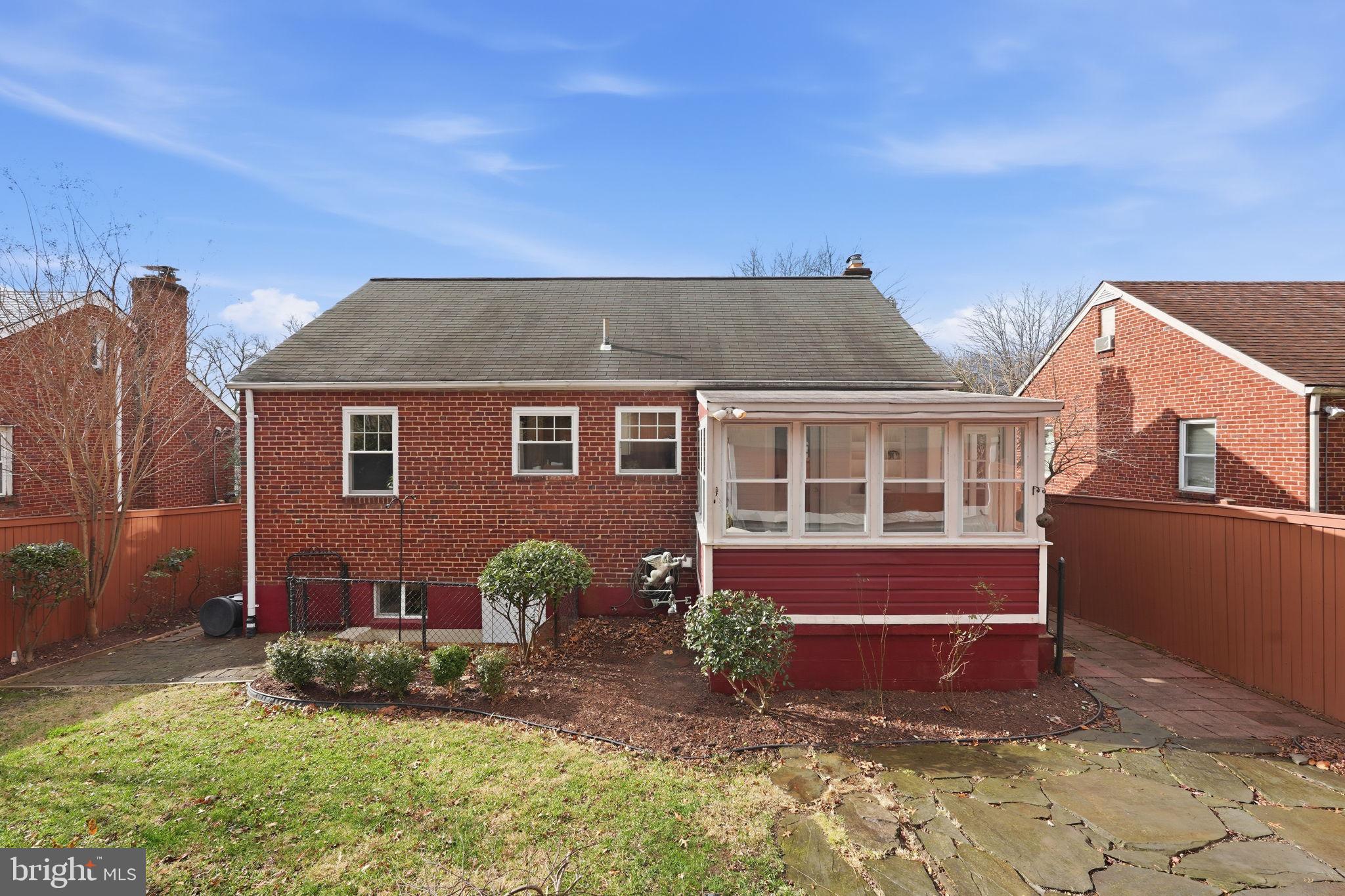 2109 S QUEBEC STREET S