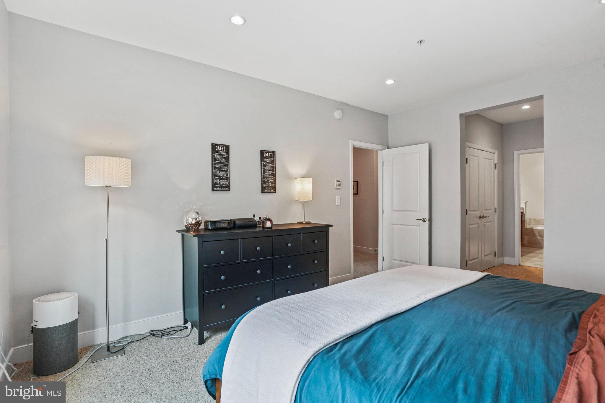 1811 14TH STREET N C104