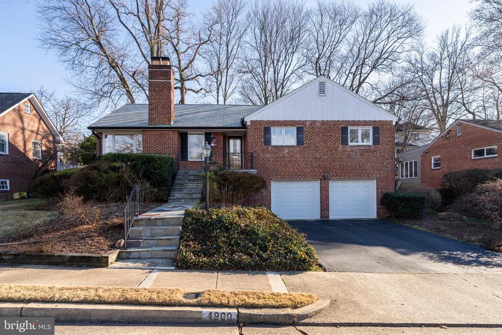 4900 YORKTOWN BOULEVARD